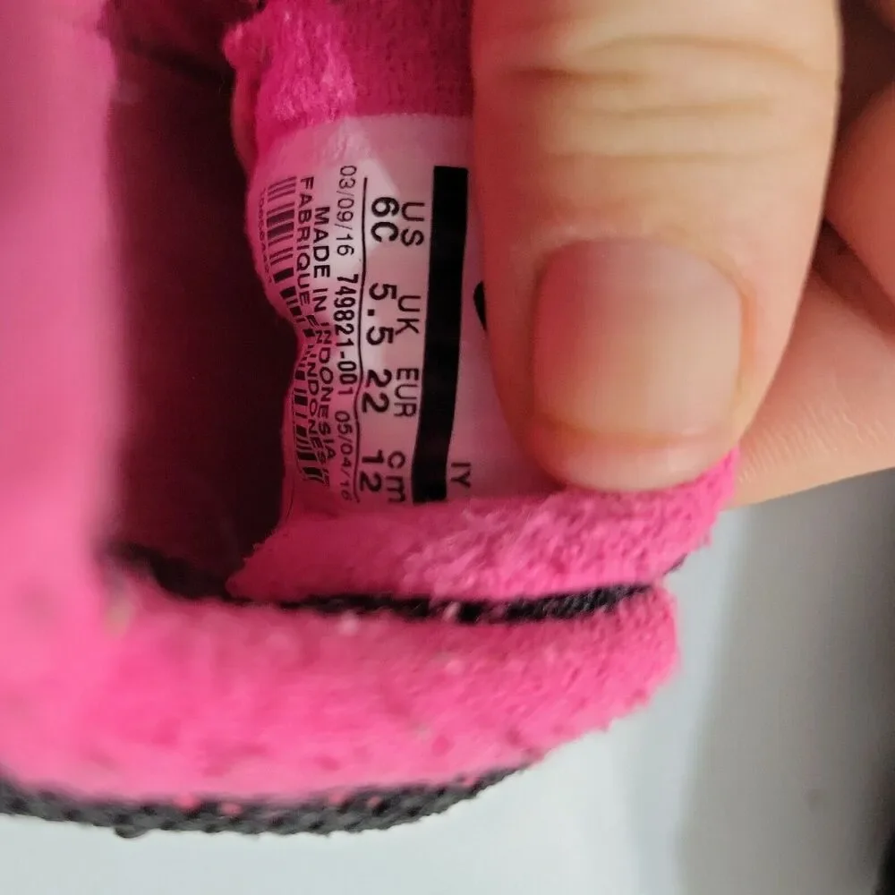 Nike Little Sneaker Girl 6C Contact Running Shoes Black Pink Hook & Loop Low Top